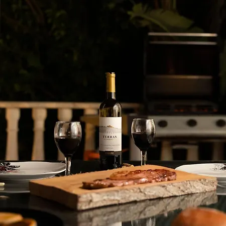 Pomos Harbour View * Pachyammos