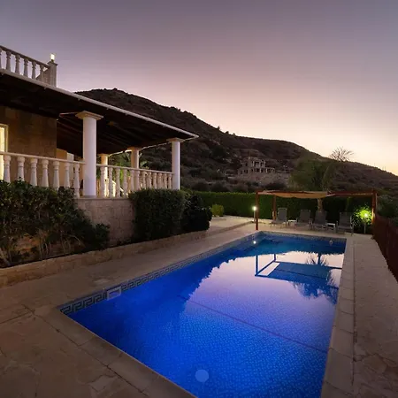 فيلة Pomos Harbour View Pachyammos