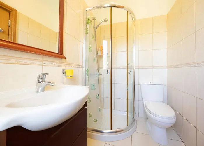 Pomos Harbour View וילה