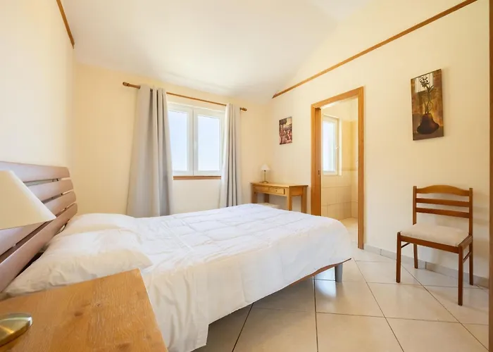 Pomos Harbour View Παχύαμμος